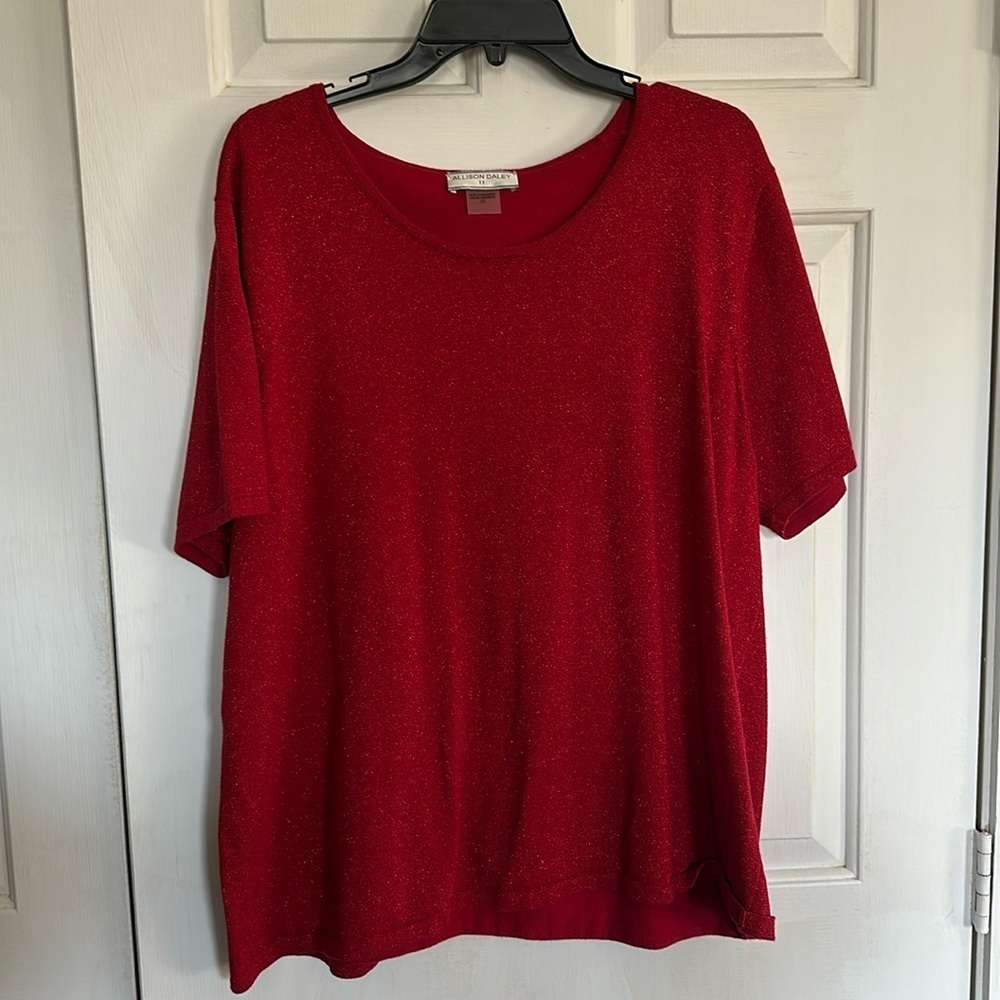 Allison Daley 3x red sparkle top